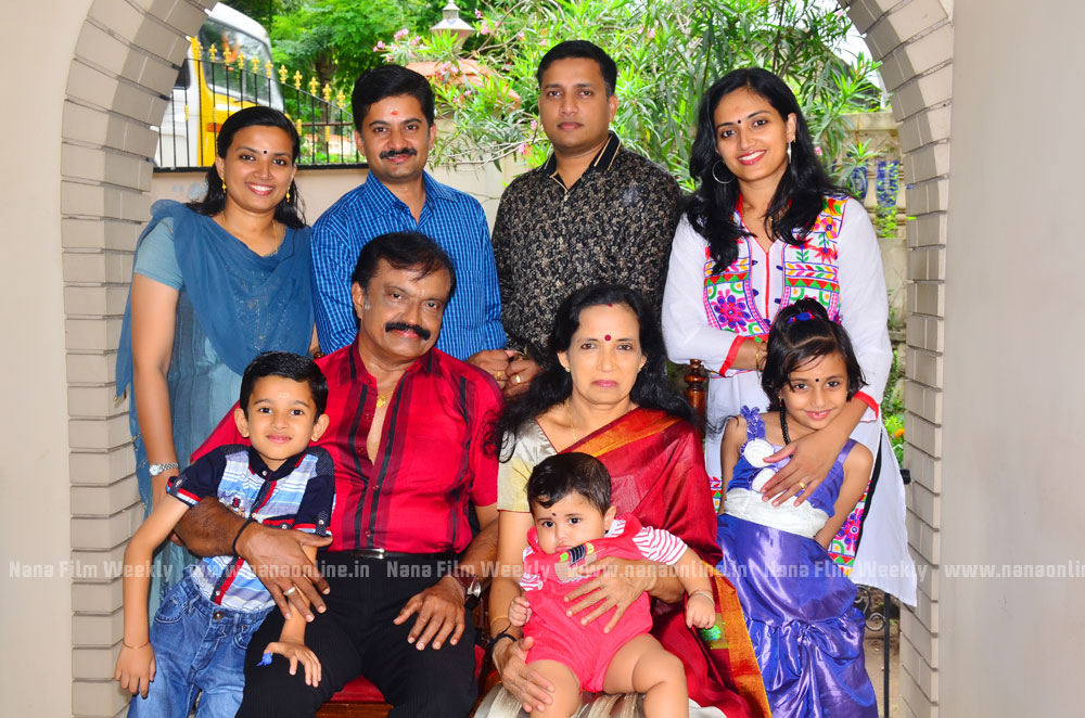 actor_bheeman-raghu-family-2