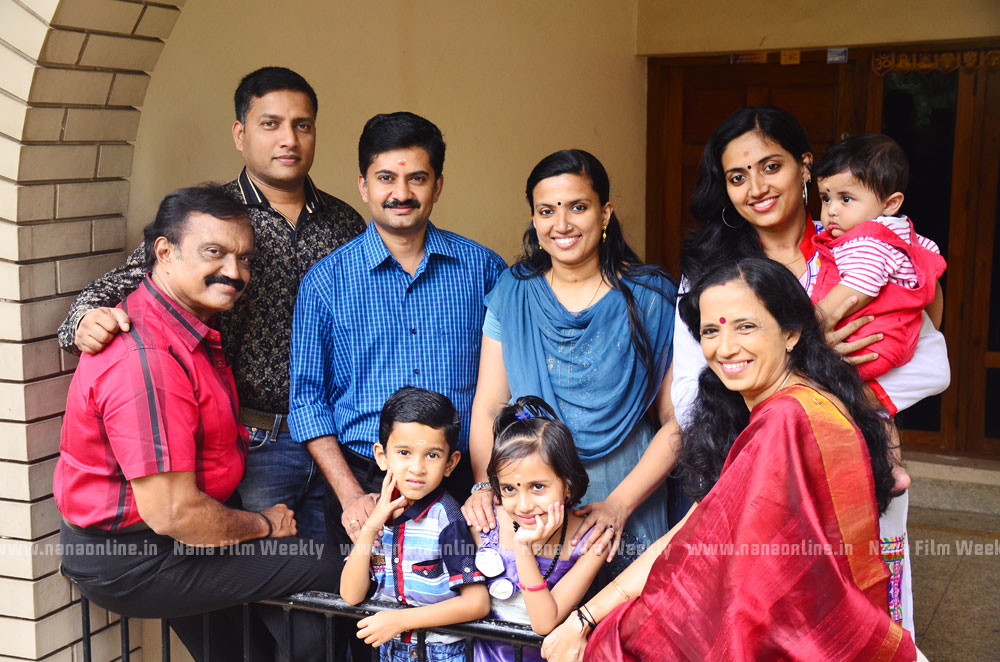 actor_bheeman-raghu-family-3