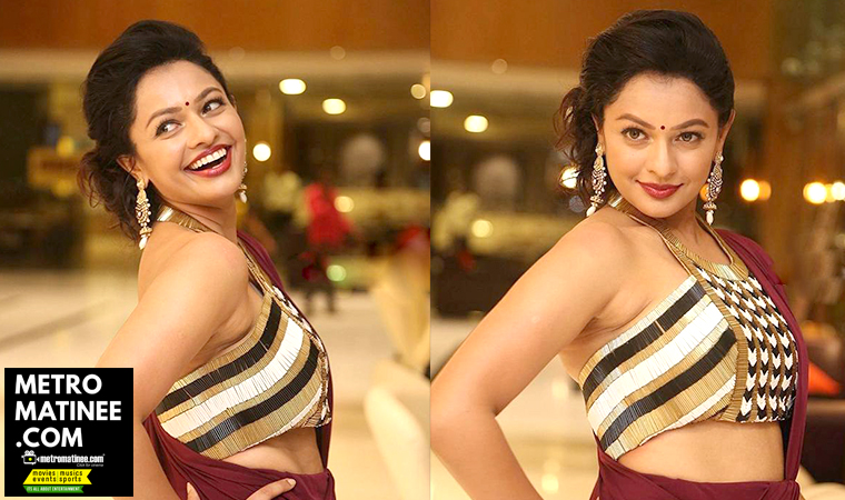 Pooja Kumar at PSV Garuda Vega Success Meet Photoshoot