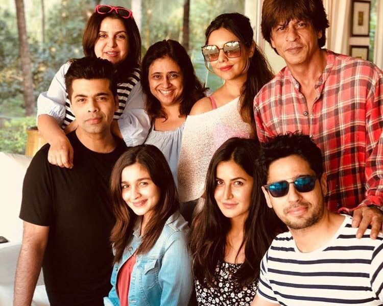 Shah Rukh Khans Birthday Celebration Photos