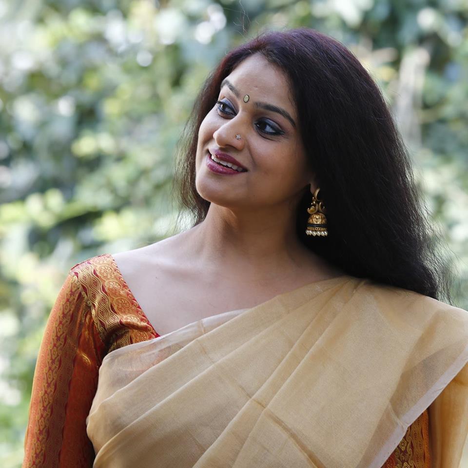 malayalam-tv-serial-movie-actress-sree-jaya-photos-64807