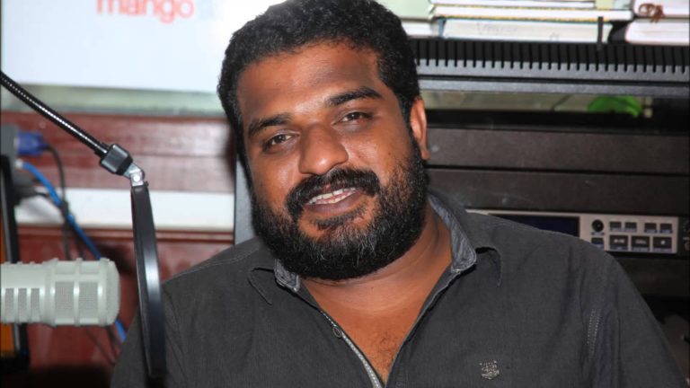 Dileesh Pothen to debut in Kollywood with the bilingual ...
